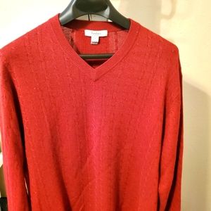 Mens V neck sweater